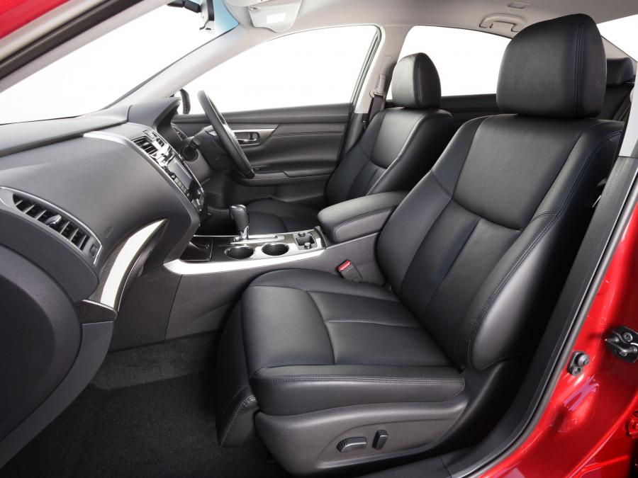  Nissan Teana 2014 года  (JP) (фото 9 из 27)